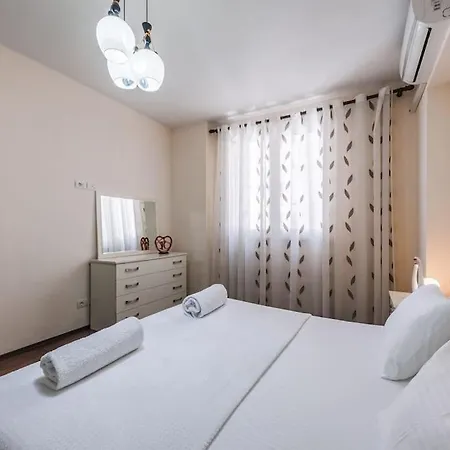 The Perfect Apartment *