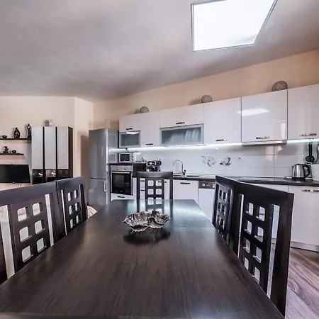 The Perfect Apartment *